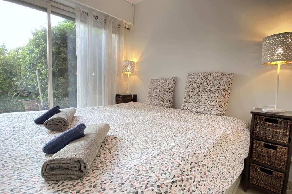 Rabiac - Charming 1 Bedroom With Private Garden Antibes Eksteriør billede
